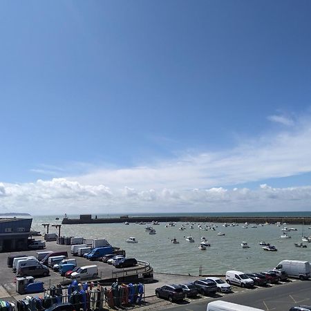 La Vigie Sur Le Port Lägenhet Granville Exteriör bild