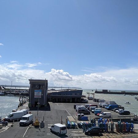 La Vigie Sur Le Port Lägenhet Granville Exteriör bild